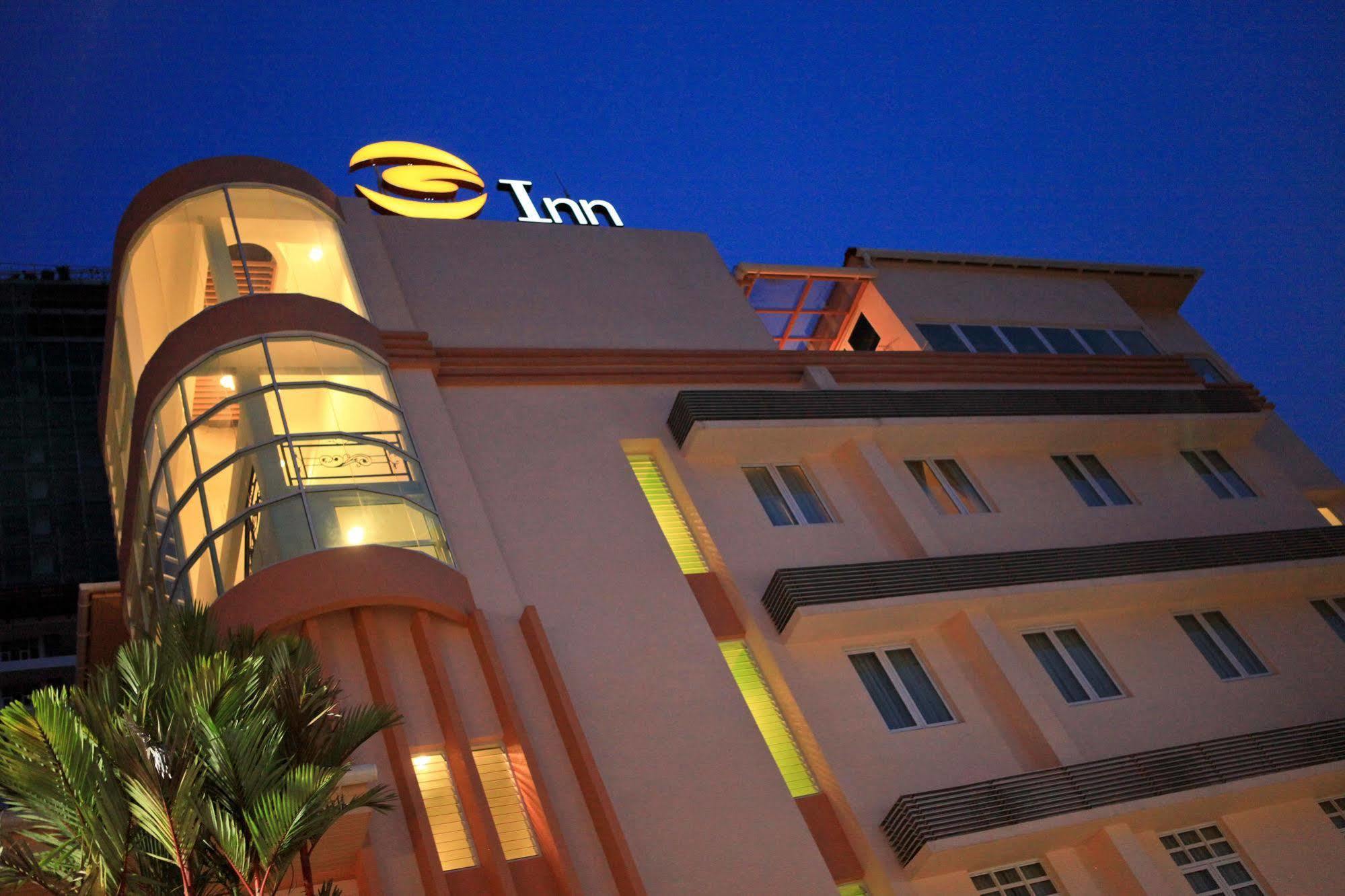 G Inn George Town Zewnętrze zdjęcie