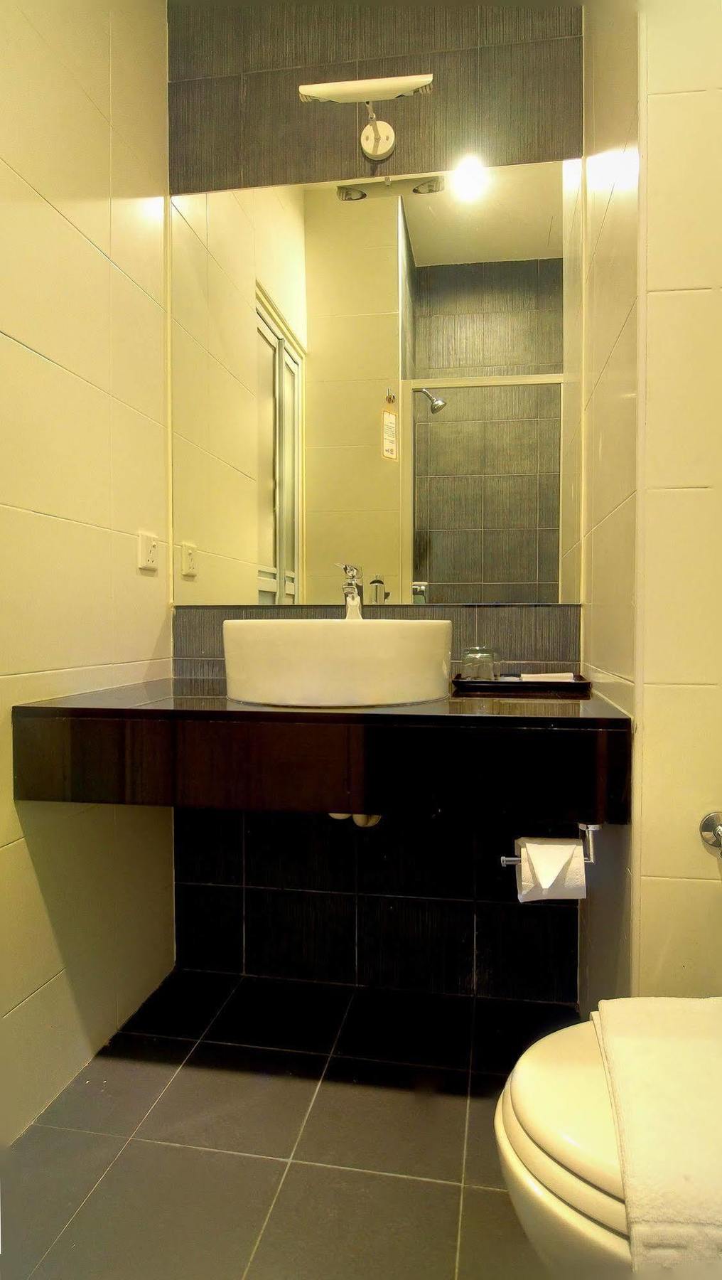 G Inn George Town Zewnętrze zdjęcie