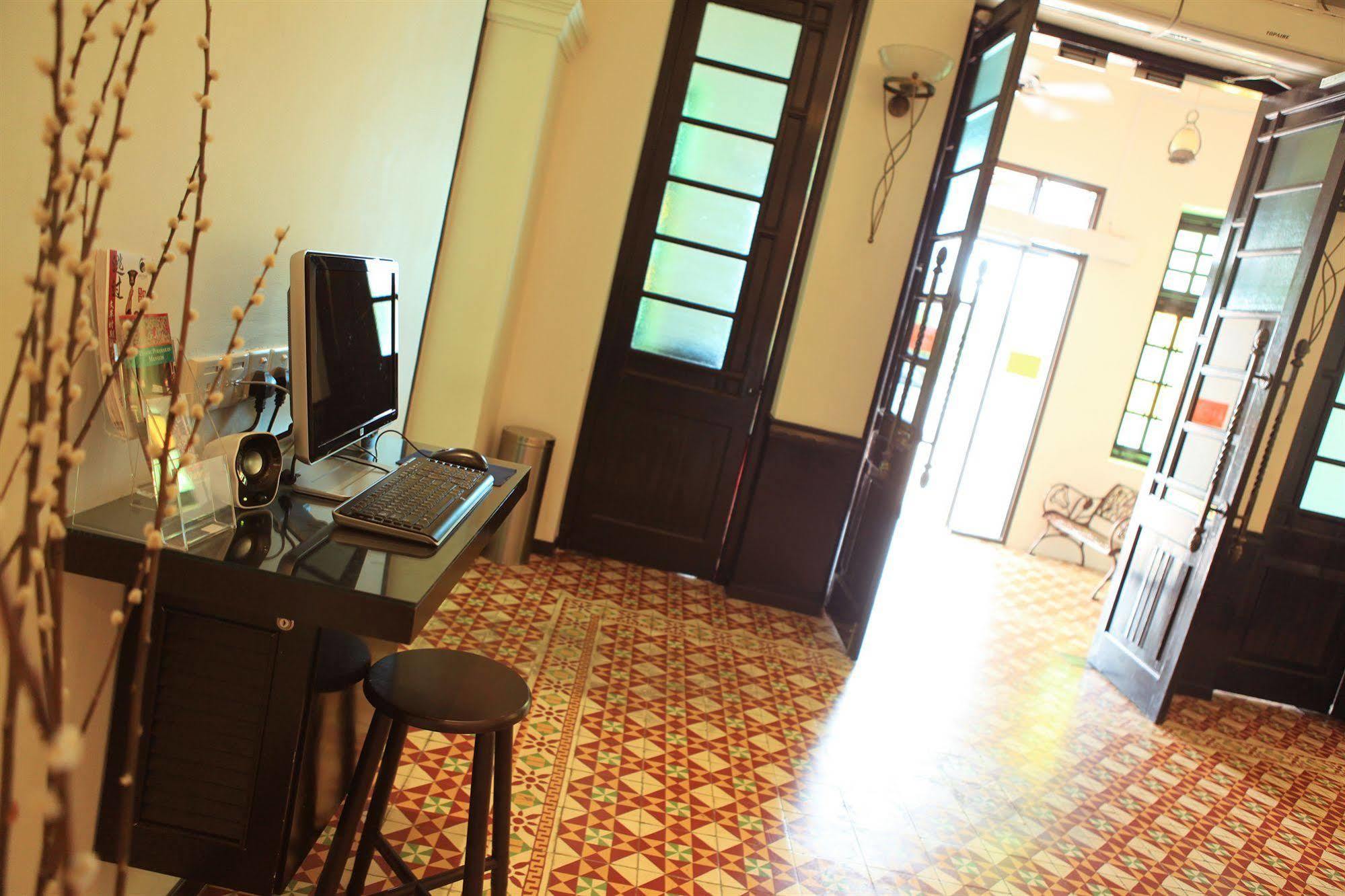 G Inn George Town Zewnętrze zdjęcie