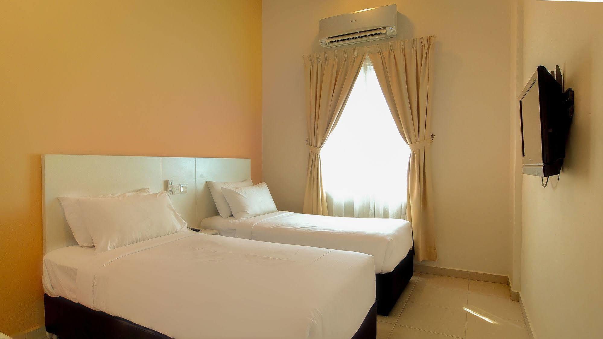 G Inn George Town Zewnętrze zdjęcie