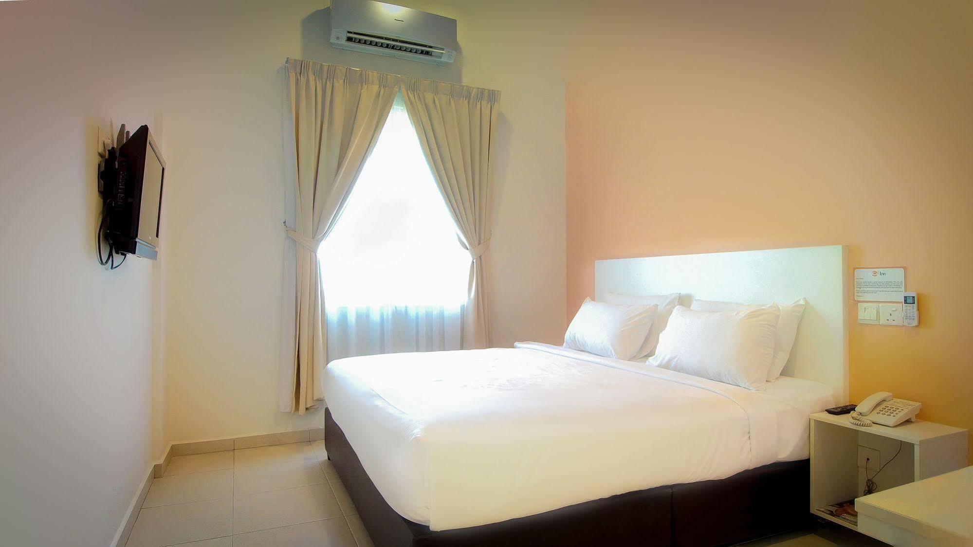 G Inn George Town Zewnętrze zdjęcie